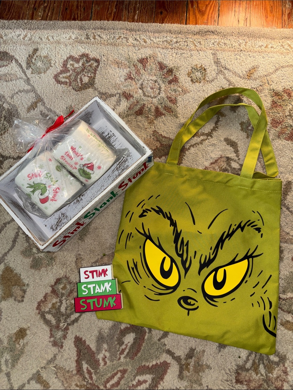 Unknown Brand Grinch Green Tote Bag with Yellow Eyes